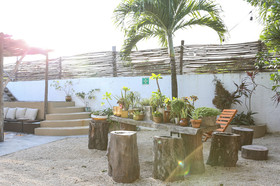 Teetotum hotel