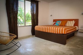 Teetotum hotel