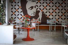 Teetotum hotel
