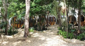 Tubo Tulum Hostel