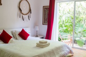 Villa Flor de Mayo