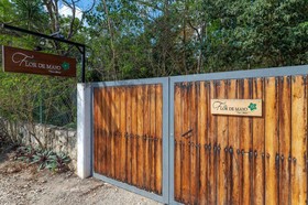 Villa Flor de Mayo