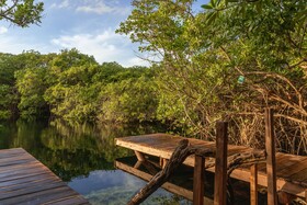 Yaxchen Tulum Eco Lodge & Cenote