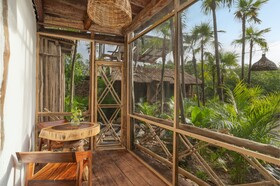 Yaxchen Tulum Eco Lodge & Cenote