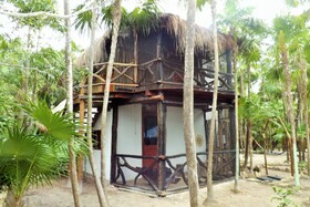 Yaxchen Tulum Eco Lodge & Cenote