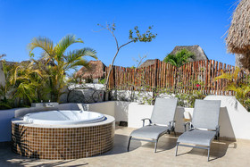 Zama Gardens by Moskito