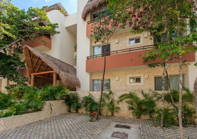 Zama Gardens by Moskito