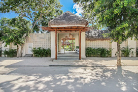 Zenses Wellness And Yoga Resort