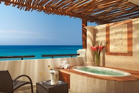 Dreams Sapphire Resort & Spa