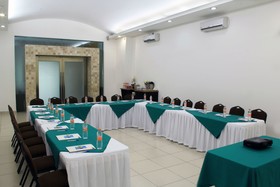 Holiday Inn Express Paraiso Dos Bocas