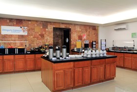 Holiday Inn Express Paraiso Dos Bocas