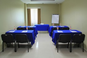 Holiday Inn Express Paraiso Dos Bocas