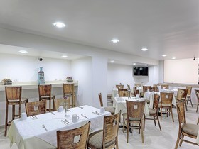 Olmeca Plaza Urban Express Hotel