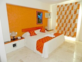 Hotel Puerto Seyba