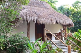 Ikal Chichen Mayaland