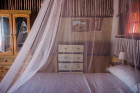 Casa Maya Lodge Robinson Crusoe Life
