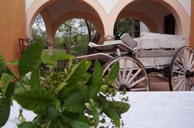 Hacienda Blanca Flor