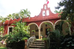 Hacienda Blanca Flor