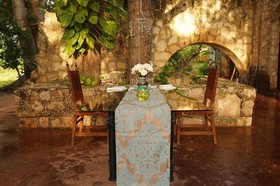 Hacienda Blanca Flor