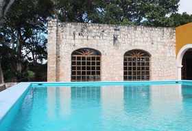 Hacienda Blanca Flor