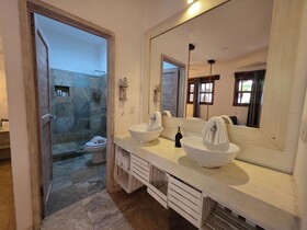 40 Canones Hotel