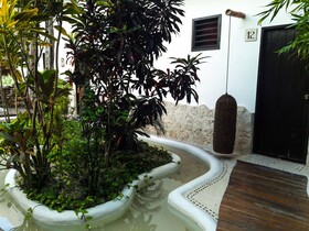 40 Canones Hotel