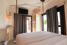 40 Canones Hotel
