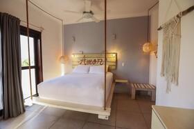 40 Canones Hotel