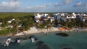 40 Canones Hotel