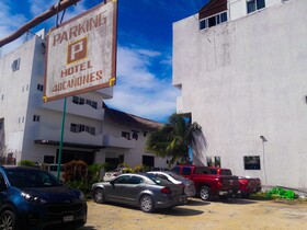 40 Canones Hotel