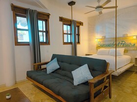 40 Canones Hotel
