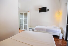 40 Canones Hotel