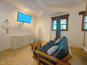 40 Canones Hotel