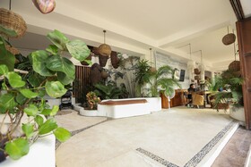 40 Canones Hotel