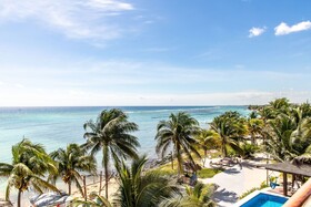 Aquastar Unique Hotel & Apartments