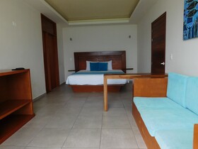 Aquastar Unique Hotel & Apartments