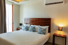 Aquastar Unique Hotel & Apartments