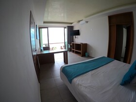 Aquastar Unique Hotel & Apartments