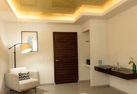 Aquastar Unique Hotel & Apartments