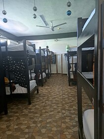 Mahasand Hotel & Hostel