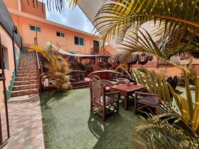Mahasand Hotel & Hostel