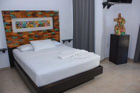 El Fuerte Beach Resort