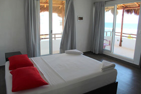 El Fuerte Beach Resort
