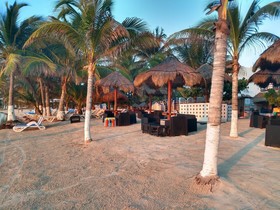 El Fuerte Beach Resort