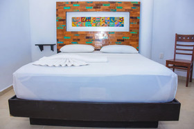 El Fuerte Beach Resort