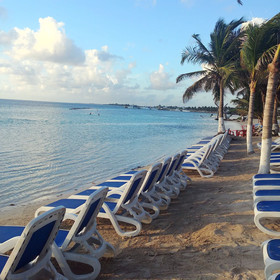 El Fuerte Beach Resort