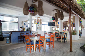 El Fuerte Beach Resort