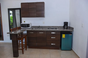 El Fuerte Beach Resort