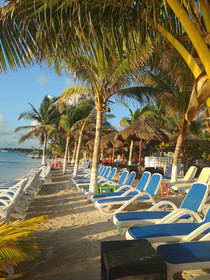 El Fuerte Beach Resort
