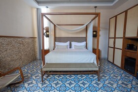 Adoro Hotel Boutique